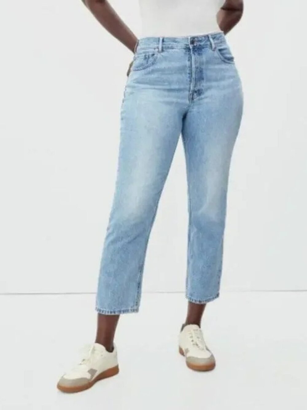 EVERLANE The Curvy Cheeky Jeans High Rise Lt Blue Cropped Sz 33 Cotton Classic